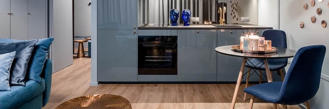 Jakie panele nadają się do kuchni? Oto najlepsze opcje odporne na wilgoć Jakie panele nadają się do kuchni? Oto najlepsze opcje odporne na wilgoć